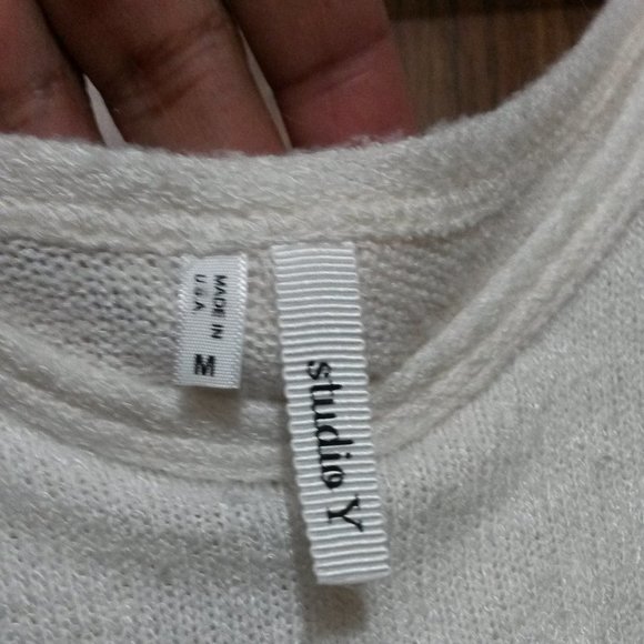 Studio Y Flowy Ruffle Top - Picture 3 of 11